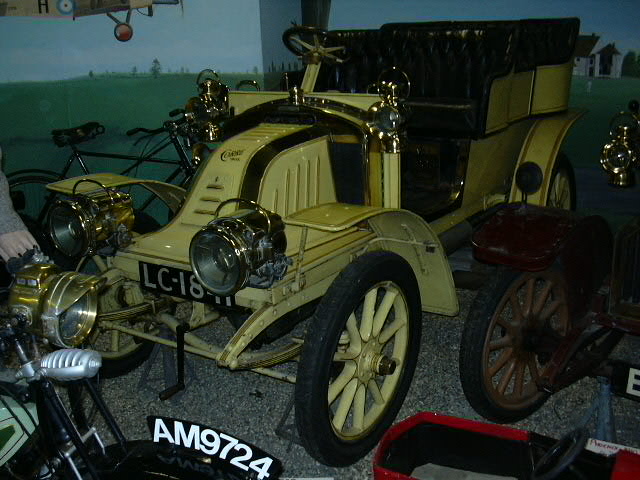 1905 Corre